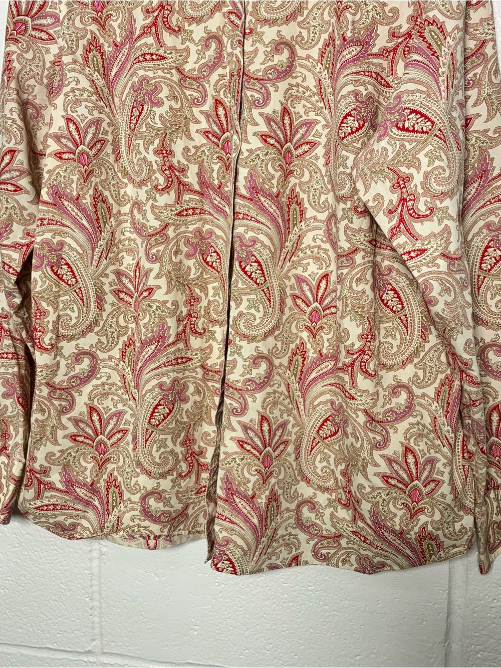 Lands’ End pink red floral paisley no iron cotton button down top - Picture 3 of 6